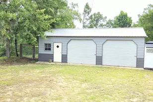 19460 NW County Road 67, Bristol, FL 32321 - Photo 2