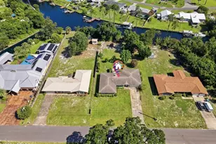 2306 Pretty Bayou Island Dr, Panama City, FL 32405 - Photo 1