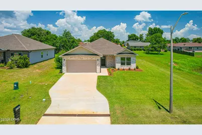 300 Hugh Thomas Drive, Panama City, FL 32404 - Photo 2