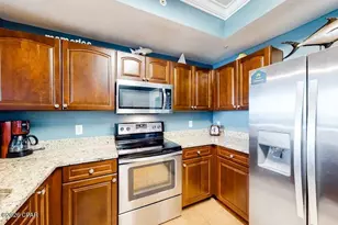 16819 Front Beach Rd, Panama City Beach, FL 32413 - Photo 10