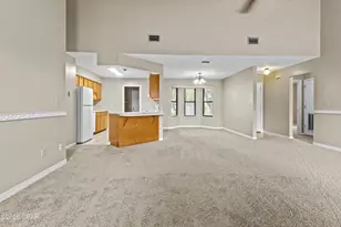230 Collinfurst Square, Panama City, FL 32404 - Photo 6