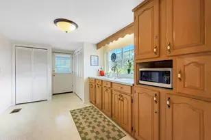 819 Marvin Ave, Port Saint Joe, FL 32456 - Photo 16
