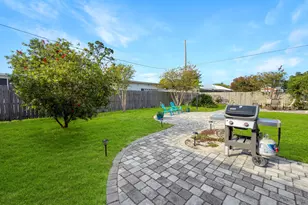 819 Marvin Ave, Port Saint Joe, FL 32456 - Photo 34