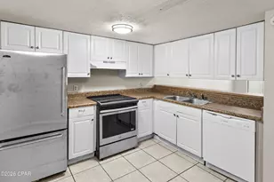 102 Pattho Ln, Lynn Haven, FL 32444 - Photo 4