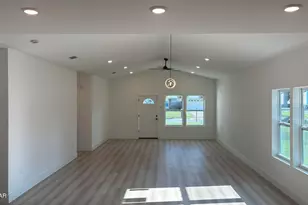 4126 Russell Ln, Panama City, FL 32404 - Photo 4
