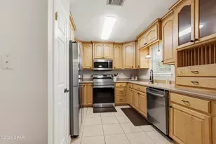 701 Lori Ln, Lynn Haven, FL 32444 - Photo 4