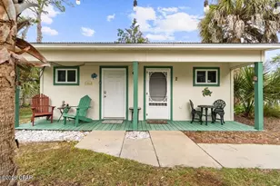 605 10th St, Port Saint Joe, FL 32456 - Photo 58