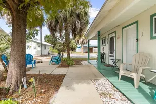 605 10th St, Port Saint Joe, FL 32456 - Photo 52