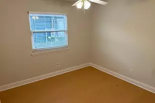 127 Kacy Ln, Panama City, FL 32404 - Photo 6