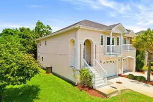 6220 N Lagoon Dr, Panama City Beach, FL 32408 - Photo 2