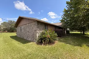 6334 Highpoint Rd, Panama City, FL 32404 - Photo 4