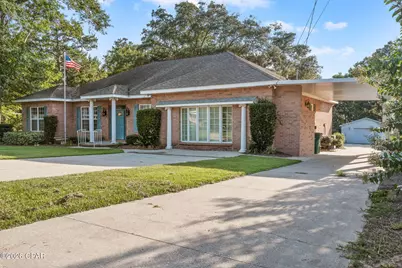 5379 College Drive, Graceville, FL 32440 - Photo 2