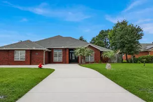 1398 Thurso Rd, Lynn Haven, FL 32444 - Photo 1