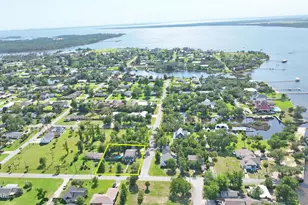 204 New York Ave, Lynn Haven, FL 32444 - Photo 56