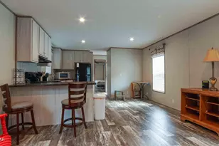 12525 Perkins Rd, Southport, FL 32409 - Photo 22