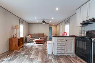 12525 Perkins Rd, Southport, FL 32409 - Photo 24