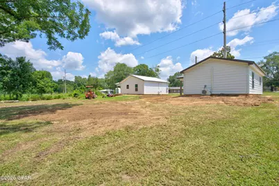 1028 Pelham Avenue, Graceville, FL 32440 - Photo 24