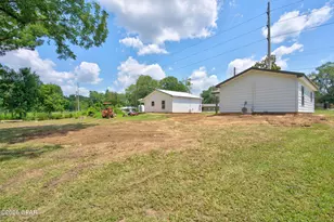 1028 Pelham Ave, Graceville, FL 32440 - Photo 24