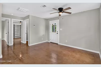 1028 Pelham Avenue, Graceville, FL 32440 - Photo 4
