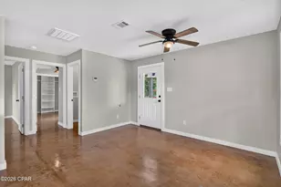 1028 Pelham Ave, Graceville, FL 32440 - Photo 4