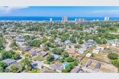 169 Grand Lagoon Shores Drive, Panama City Beach, FL 32408 - Photo 2