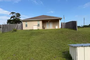 2012 Mill Rd, Cottondale, FL 32431 - Photo 6