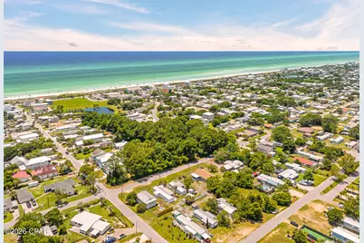 19429 Plaza Avenue, Panama City Beach, FL 32413 - Photo 12
