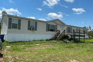 5793 NW County Road 270, Bristol, FL 32321 - Photo 2