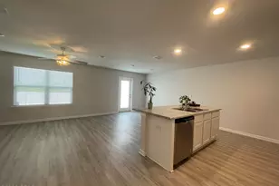 4881 Shurer Ln, Panama City, FL 32404 - Photo 10
