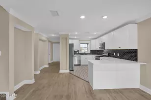 1365 Capri Dr, Panama City, FL 32405 - Photo 24