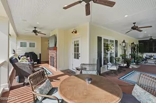 1702 Baker Ct, Panama City, FL 32401 - Photo 4