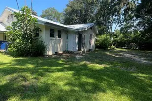 16875 NW Maple St, Blountstown, FL 32424 - Photo 6