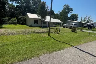 16875 NW Maple St, Blountstown, FL 32424 - Photo 4