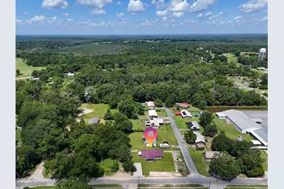 907 N Rangeline Street, Bonifay, FL 32425 - Photo 4