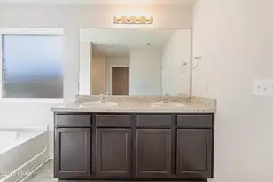 144 Spikes Cir, Southport, FL 32409 - Photo 4