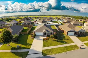 144 Spikes Cir, Southport, FL 32409 - Photo 2