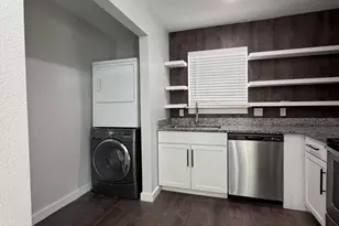601 E 4th Ct, Panama City, FL 32401 - Photo 6