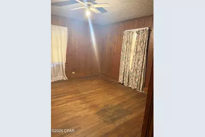 5295 Cliff Street, Graceville, FL 32440 - Photo 2