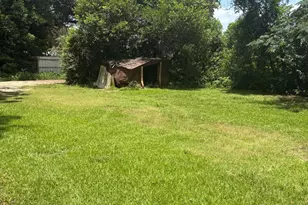 5295 Cliff St, Graceville, FL 32440 - Photo 22