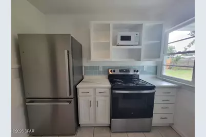 1010 E 2nd Place, Panama City, FL 32401 - Photo 14