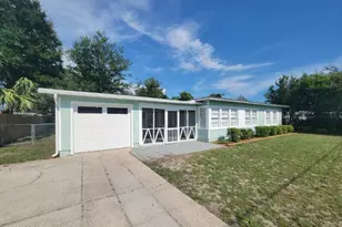 1010 E 2nd Pl, Panama City, FL 32401 - Photo 2