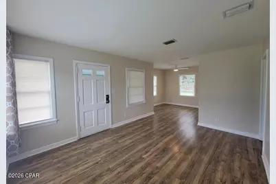 1010 E 2nd Place, Panama City, FL 32401 - Photo 8