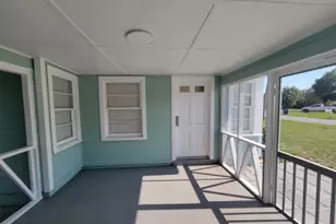 1010 E 2nd Pl, Panama City, FL 32401 - Photo 4