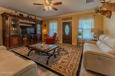 819 Ashley Circle, Alford, FL 32420 - Photo 18