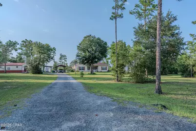 819 Ashley Circle, Alford, FL 32420 - Photo 2