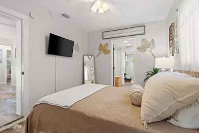 207 S Wells Street, Panama City Beach, FL 32413 - Photo 16