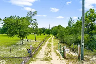 5164 Miles Rd, Youngstown, FL 32466 - Photo 2