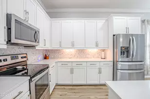223 Middleburg Dr, Panama City Beach, FL 32413 - Photo 10
