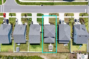 709 Longpoint Wy, Panama City Beach, FL 32407 - Photo 10