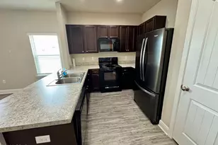 5736 Callaway Cir, Panama City, FL 32404 - Photo 4